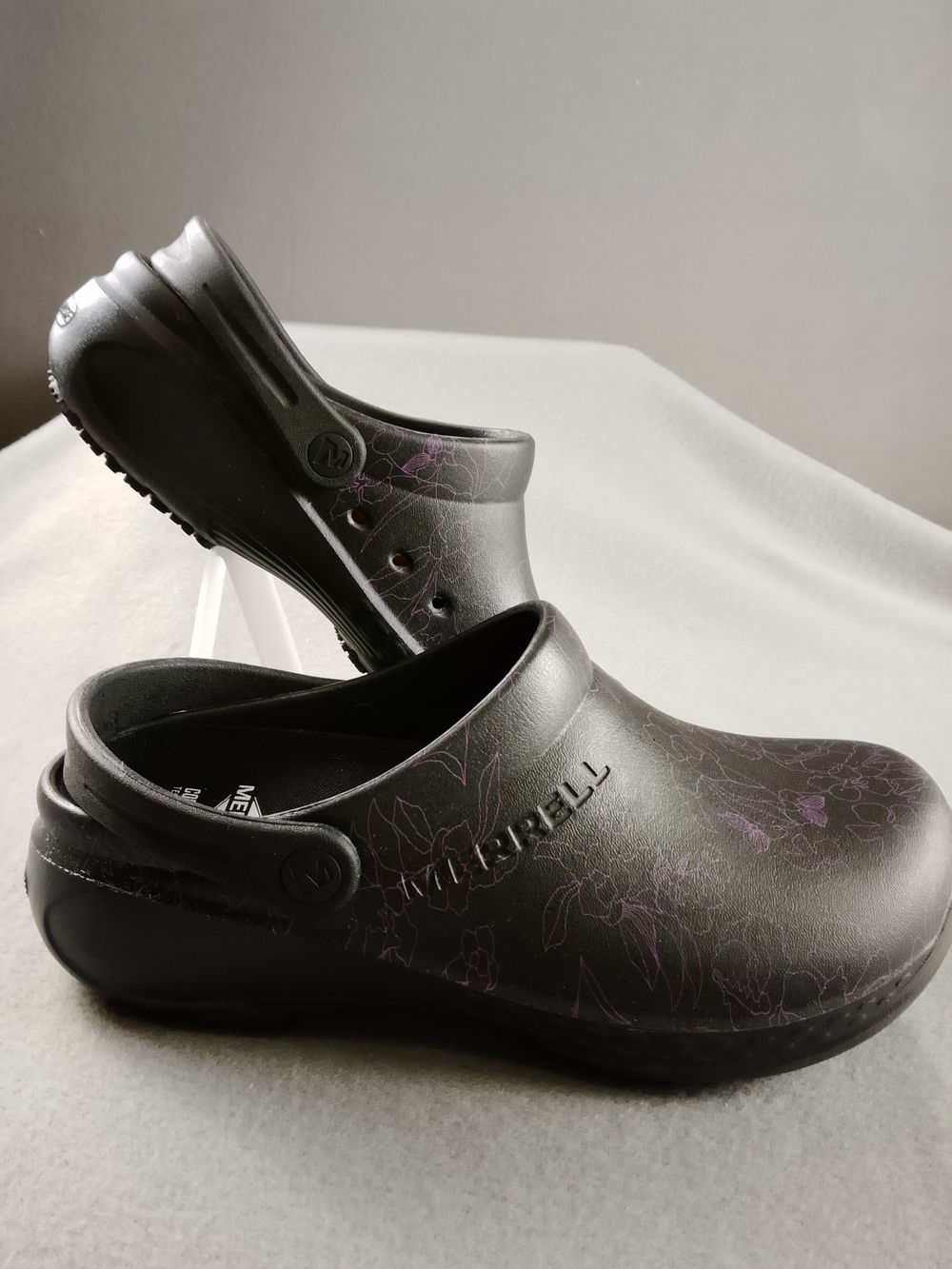 Merrell Encore Service Pro Comfort Base Non Oil & Slip Black Floral Clog M/6 W/8
